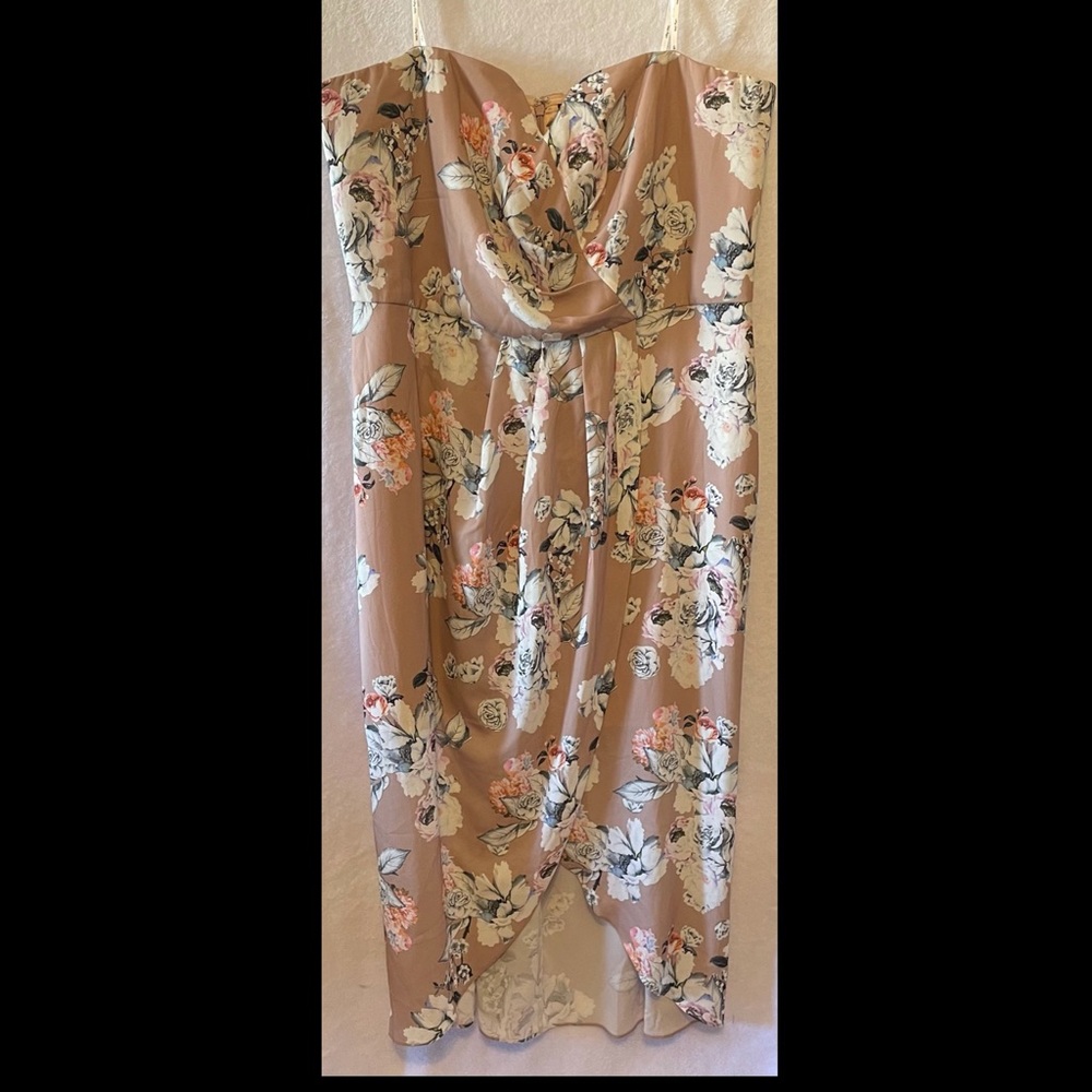 City Chic floral dress- tan
